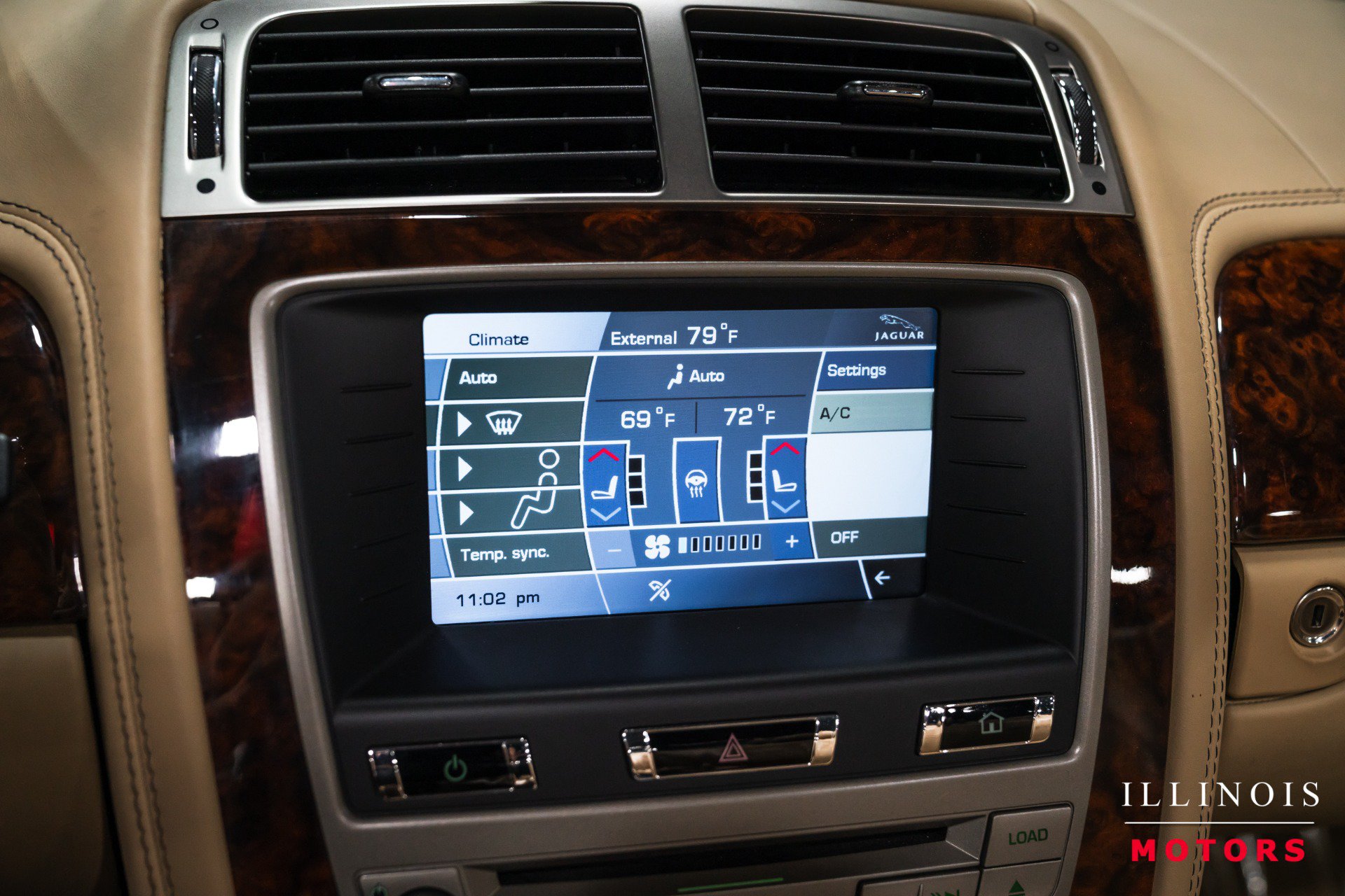 Used 2010 Jaguar XKR R RWD image 23