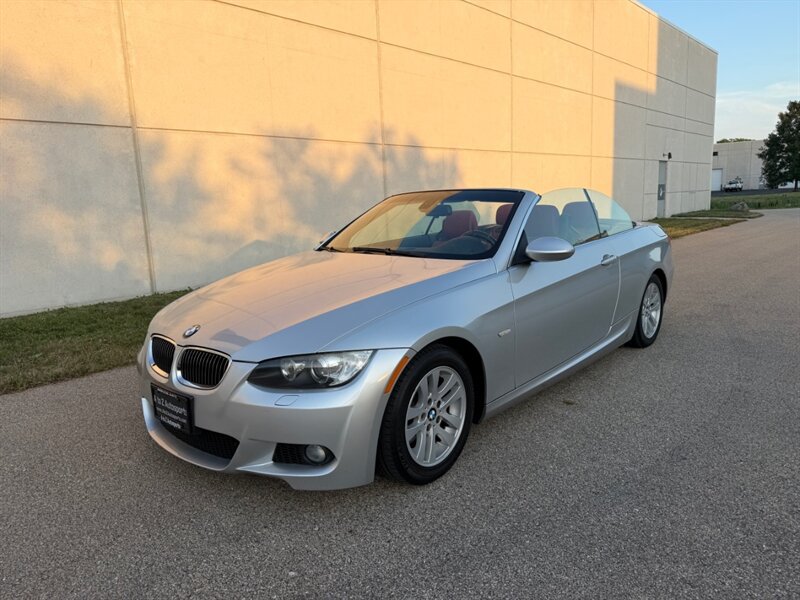 Used 2009 BMW 328i Convertible RWD image 11