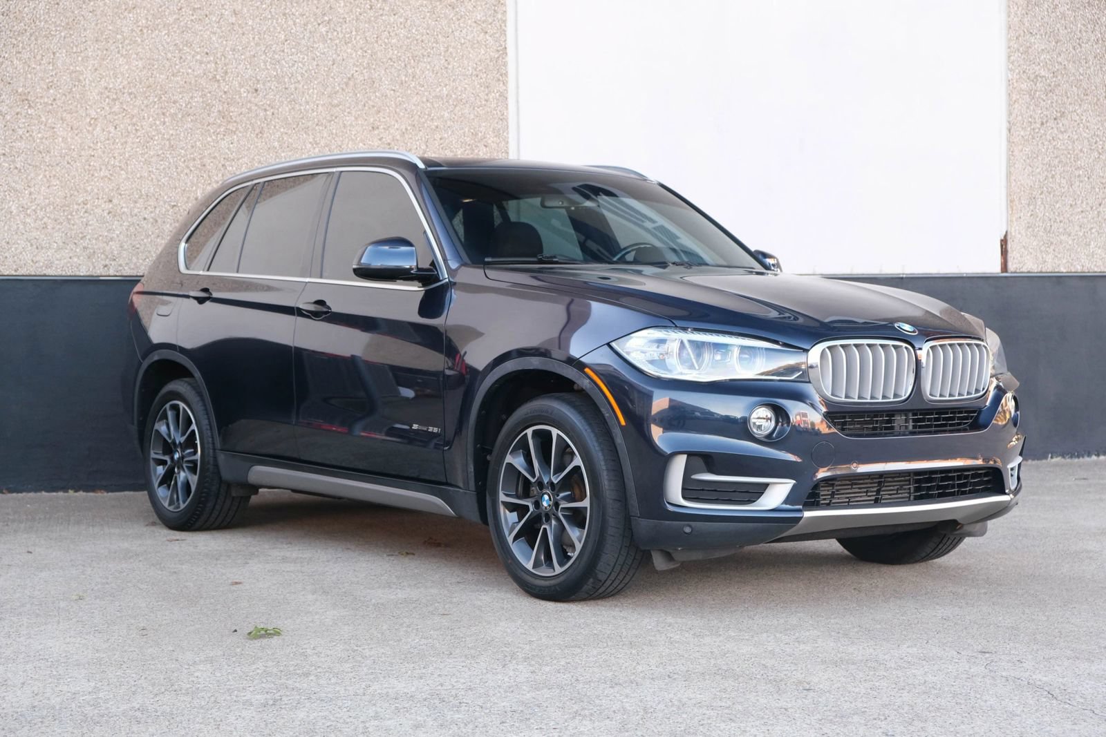 Used 2017 BMW X5 sDrive35i RWD image 4