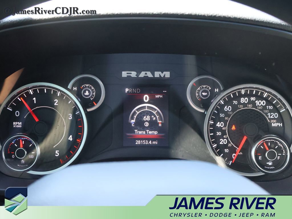 Used 2024 RAM 2500 Tradesman w/ Chrome Appearance Group image 28