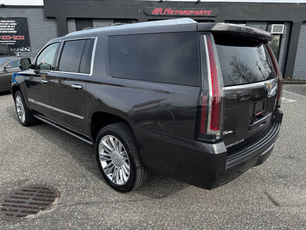 Used 2015 Cadillac Escalade ESV Platinum image 3