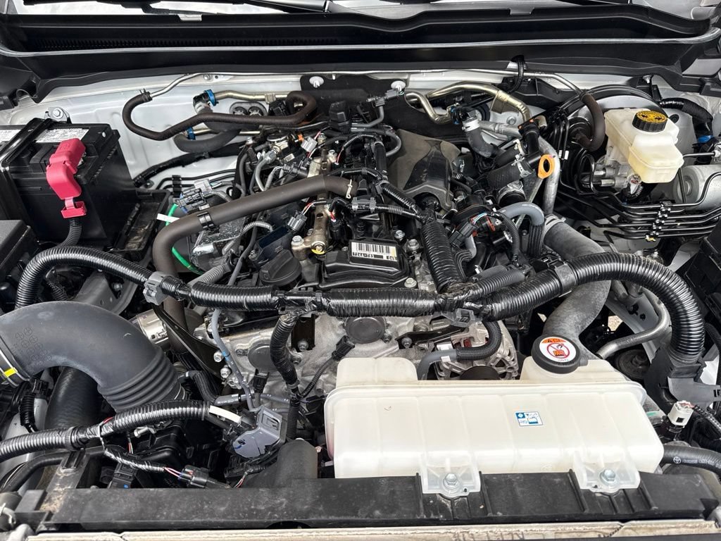 Used 2025 Toyota Tacoma SR RWD image 31