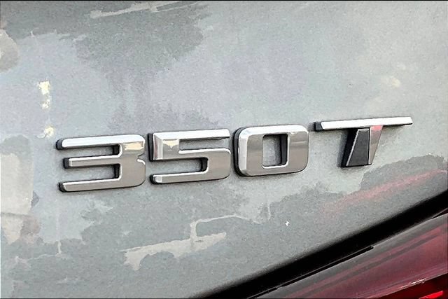 Certified 2024 Cadillac XT4 Premium Luxury w/ Technology Package FWD image 24