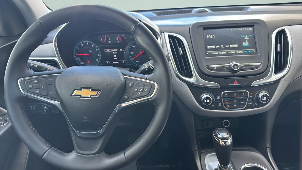 Used 2018 Chevrolet Equinox LT FWD image 12