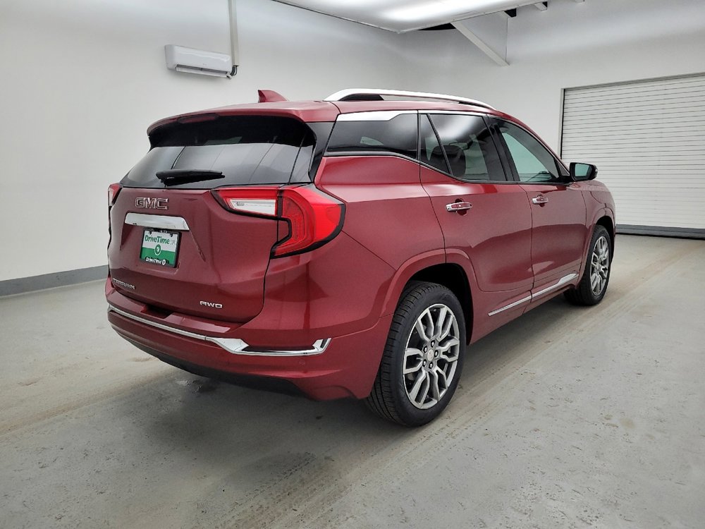 Used 2022 GMC Terrain Denali w/ Denali Premium Package image 10