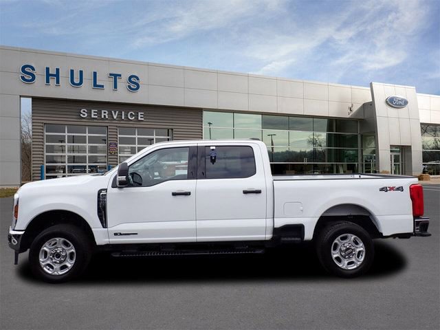 Certified 2025 Ford F250 XLT image 2