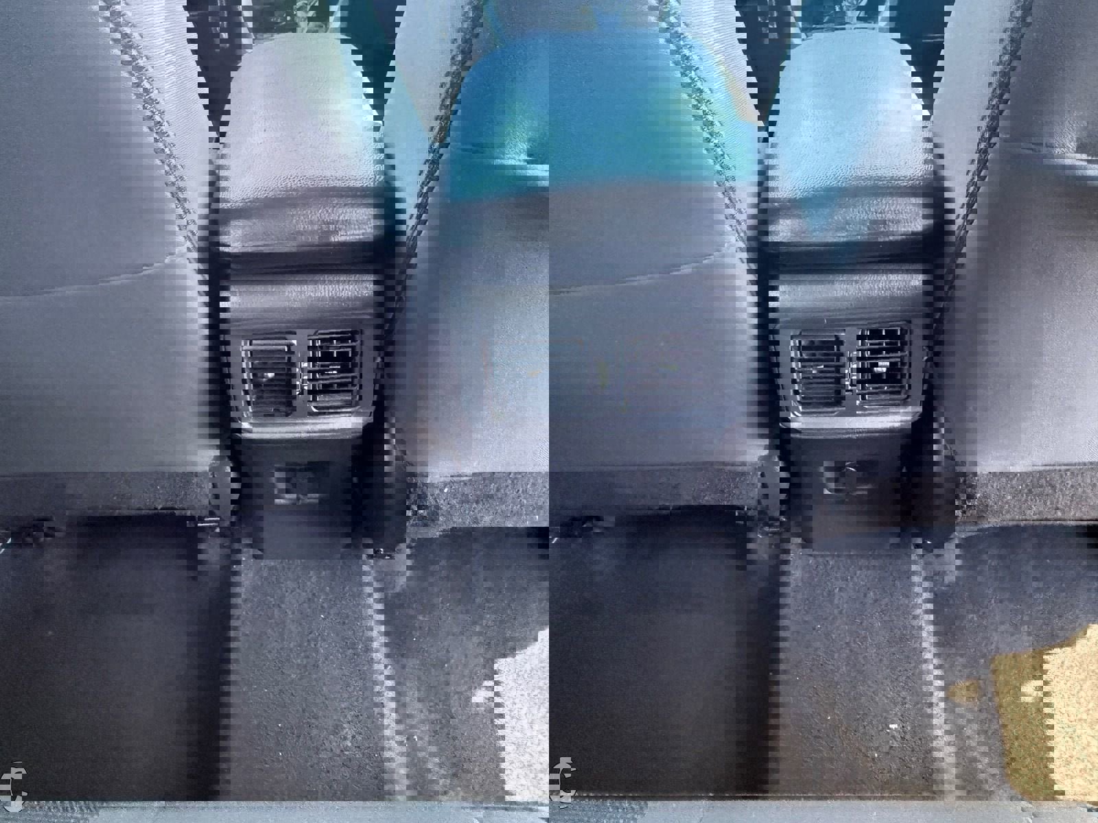 Used 2024 Toyota RAV4 LE image 13