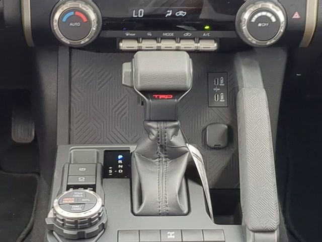 New 2025 Toyota Tacoma TRD Off-Road image 19