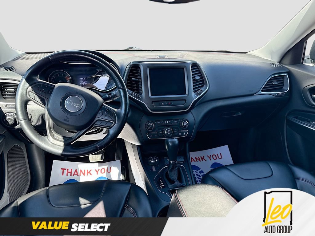 Used 2019 Jeep Cherokee Trailhawk w/ Cold Weather Group AWD/4WD image 20