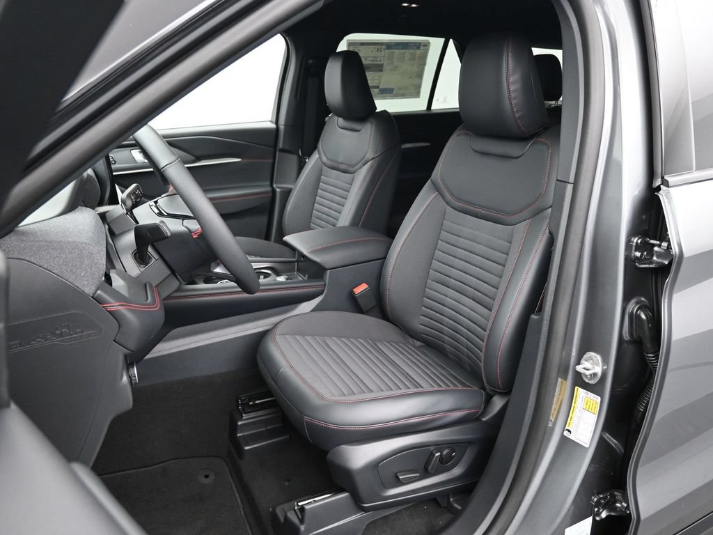 New 2026 Ford Explorer ST-Line w/ ST-Line Street Pack RWD image 10