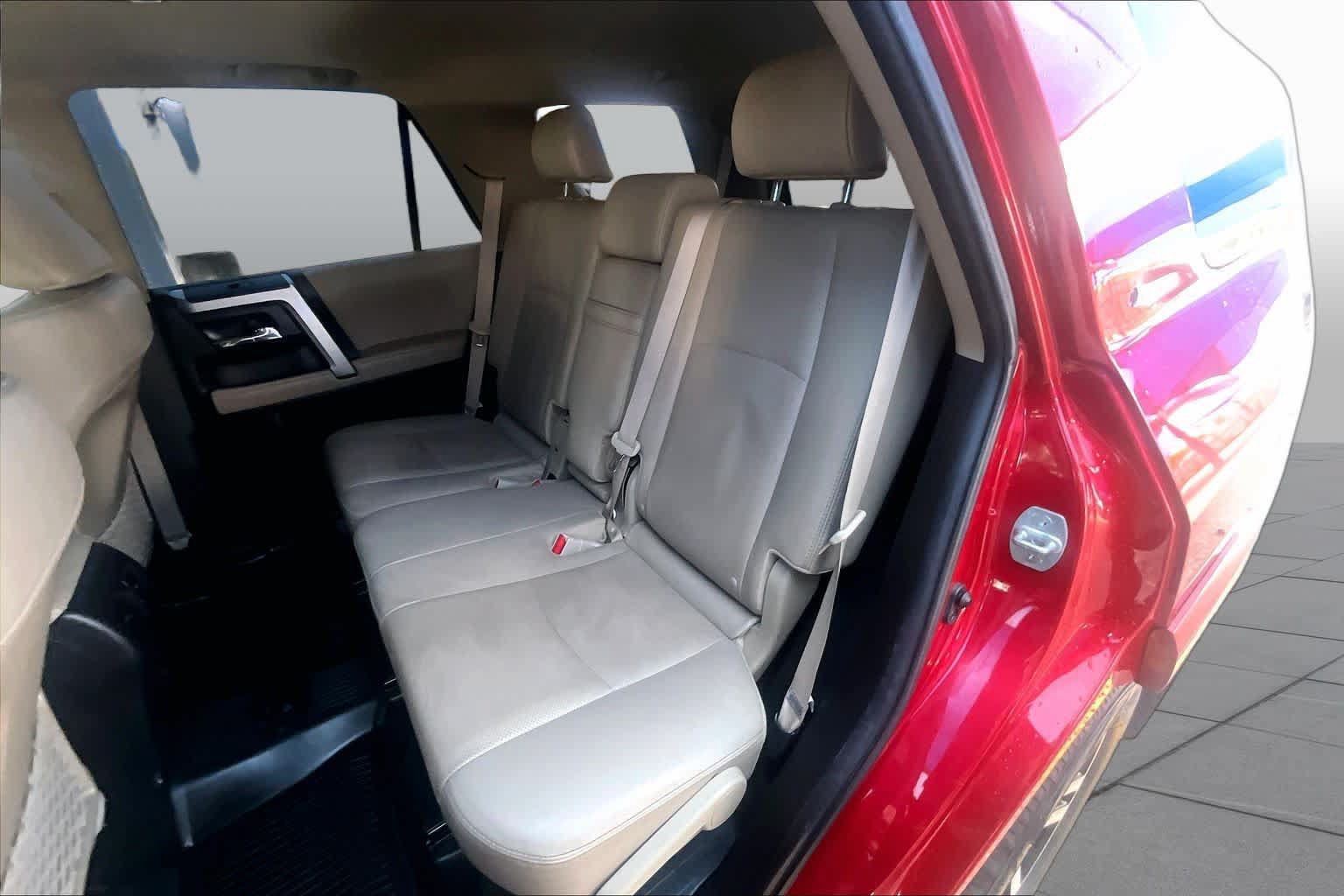 Used 2023 Toyota 4Runner Limited AWD/4WD image 20