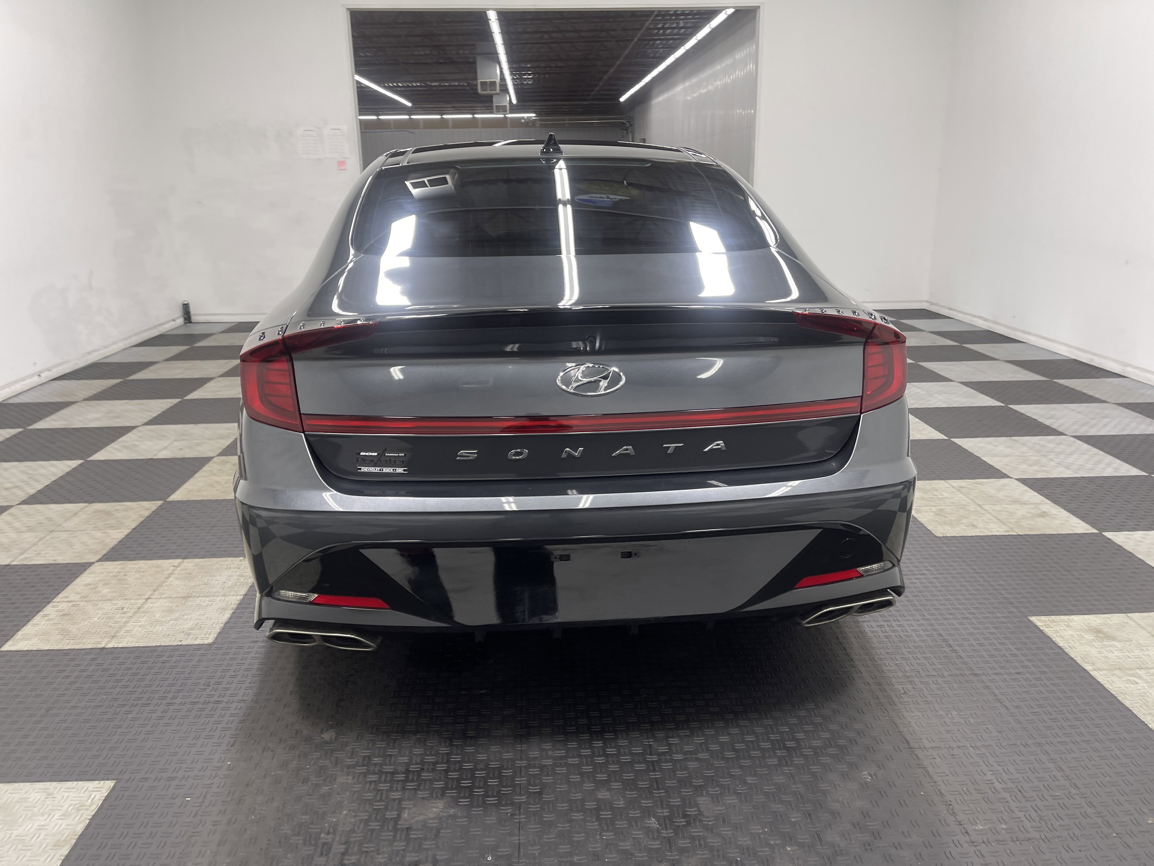 Used 2023 Hyundai Sonata N Line image 3