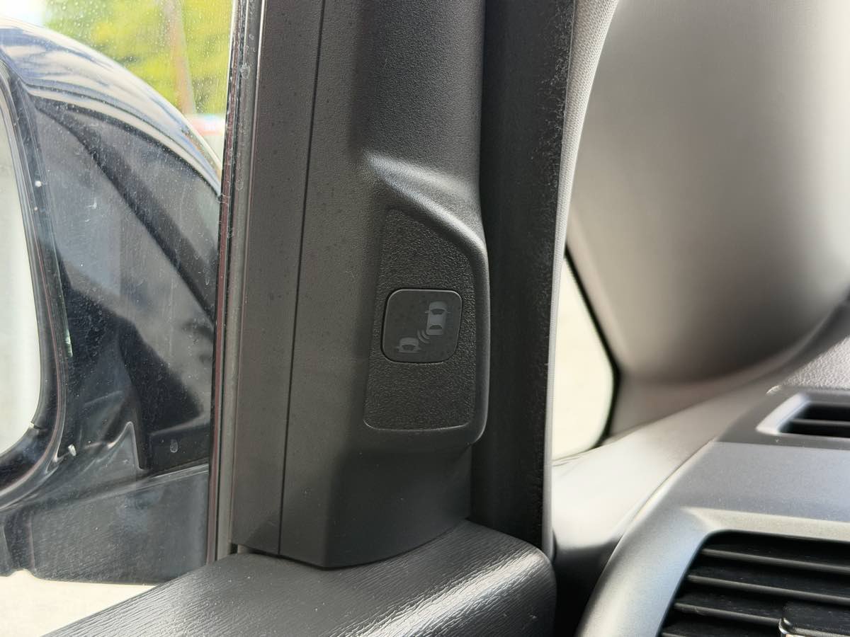 Used 2011 Honda Odyssey Touring image 28