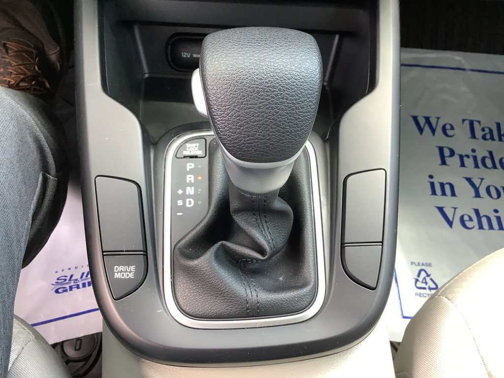 Used 2023 Kia Soul LX w/ LX Technology Package image 18