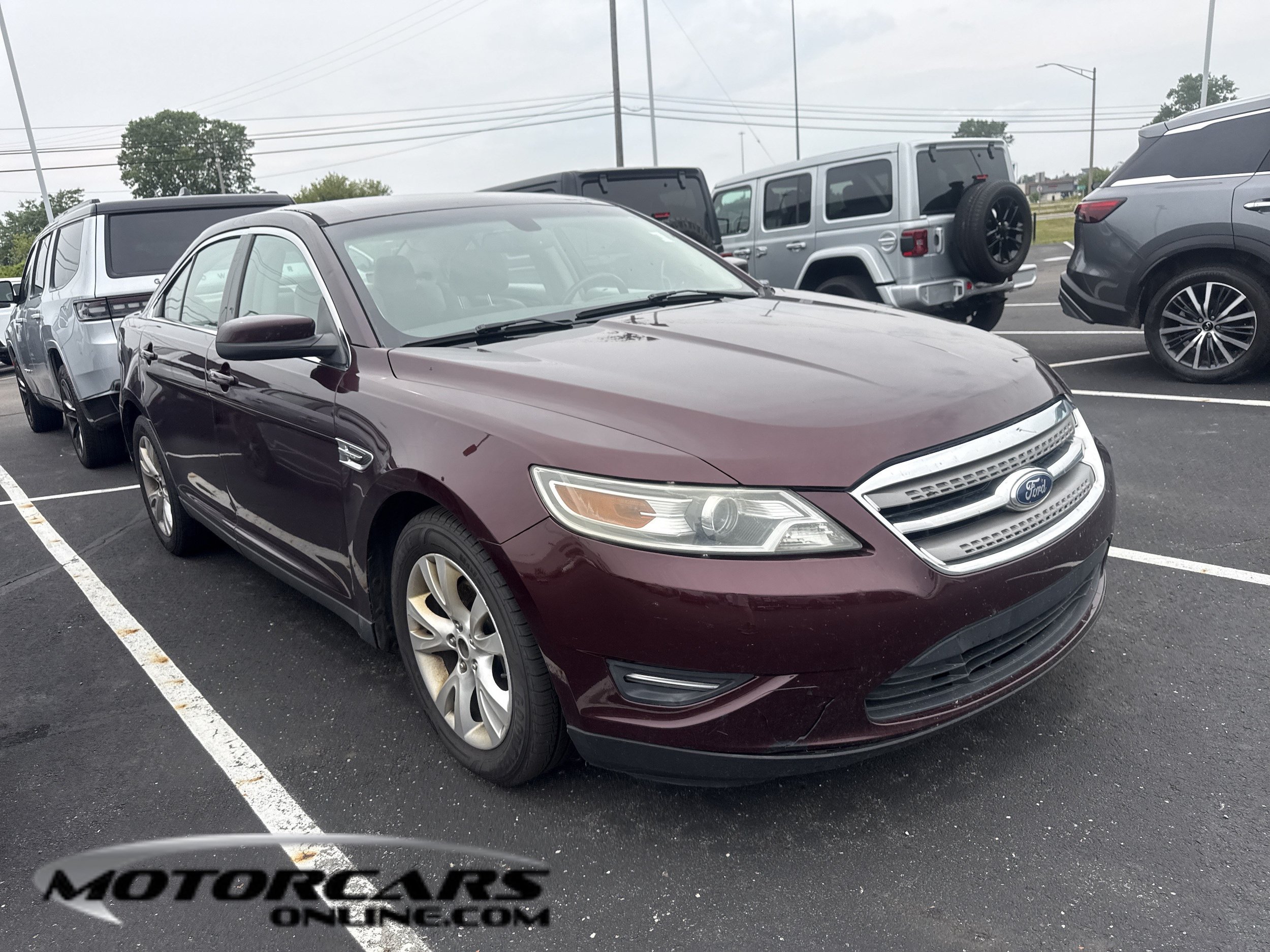 Used 2011 Ford Taurus SEL w/ SEL Technology Pkg FWD image 1