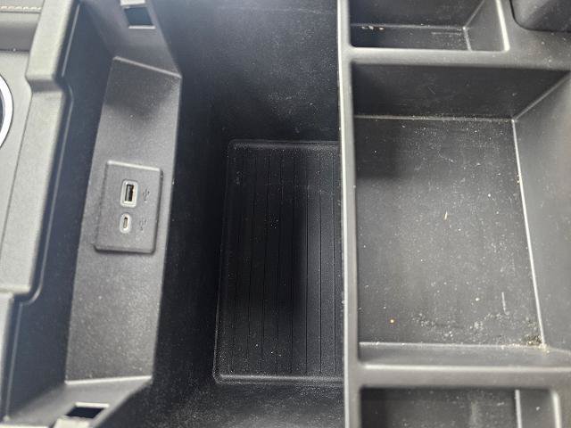 Used 2023 GMC Yukon SLT RWD image 54