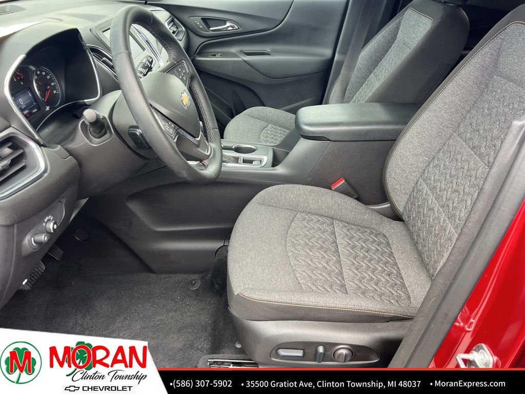 Certified 2024 Chevrolet Equinox LT AWD/4WD image 17