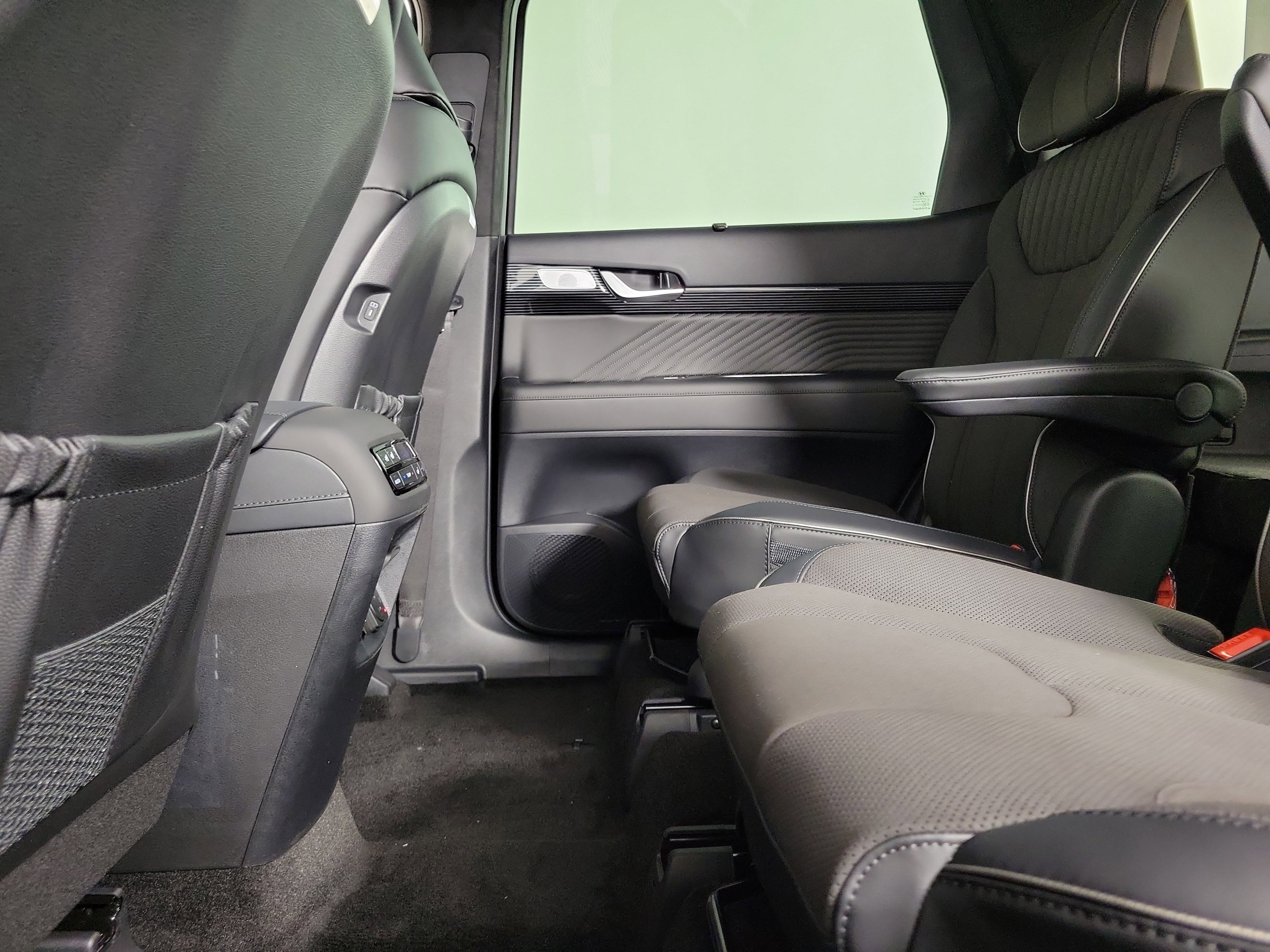 New 2025 Hyundai Palisade Calligraphy image 32