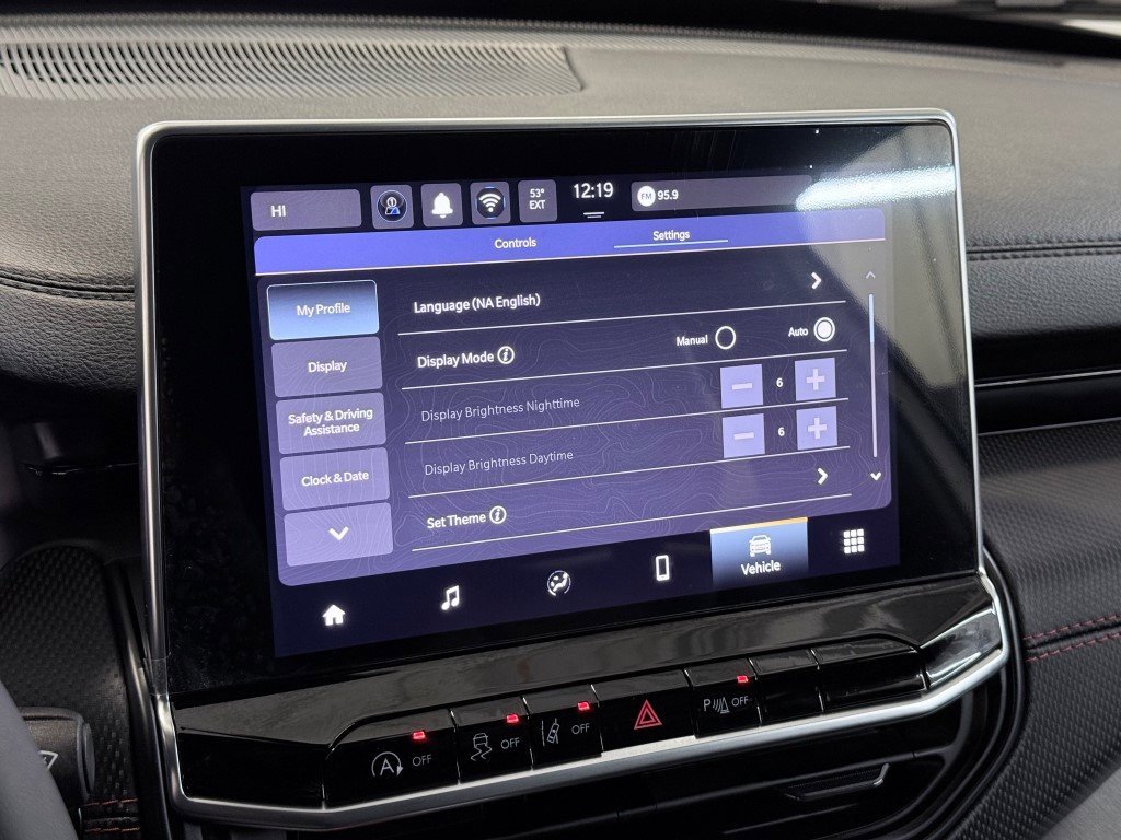 Used 2024 Jeep Compass Trailhawk image 26