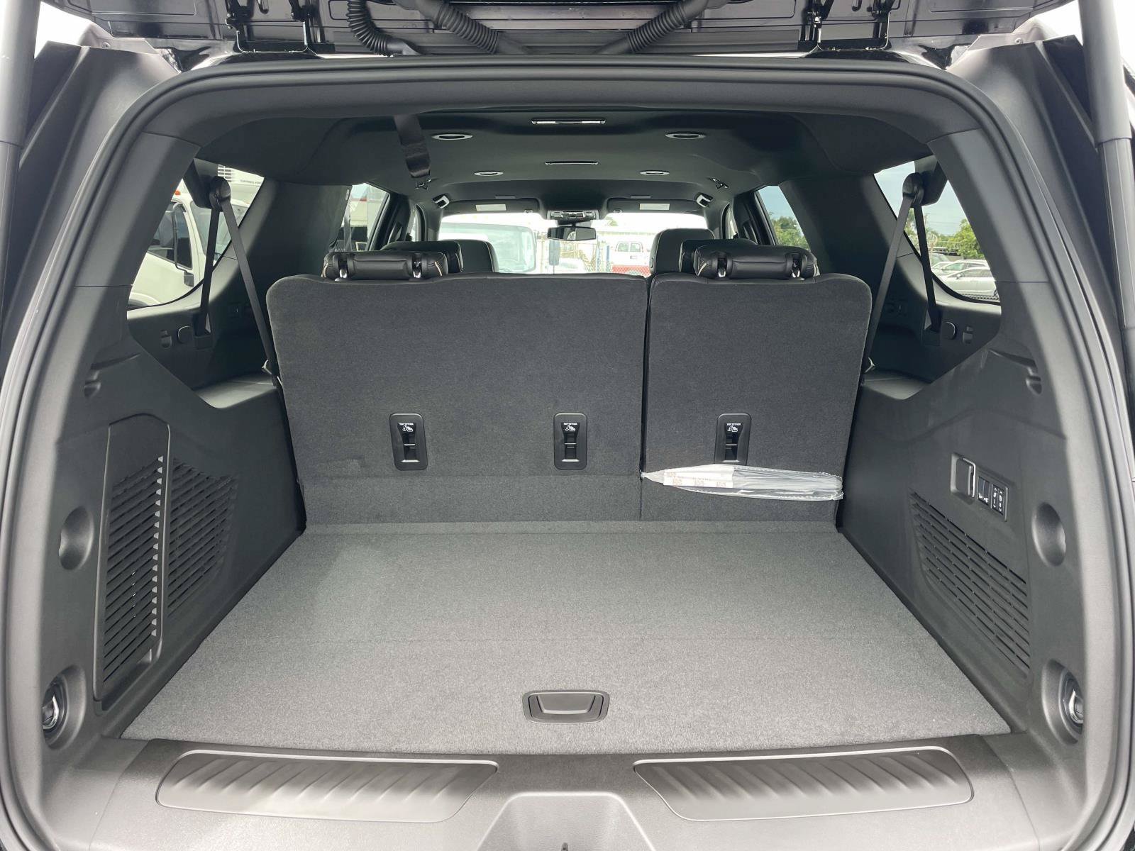 New 2026 GMC Yukon XL Elevation RWD image 26