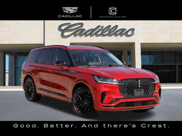 Used 2025 Lincoln Aviator Reserve w/ Equipment Group 201A AWD/4WD image 2