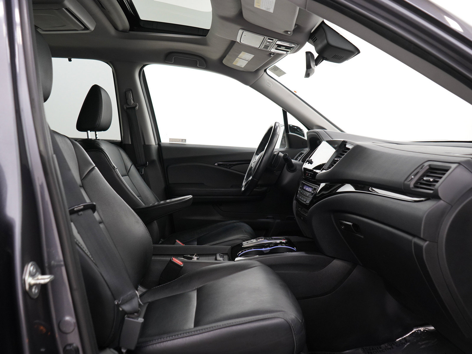 Used 2019 Honda Pilot Touring image 13