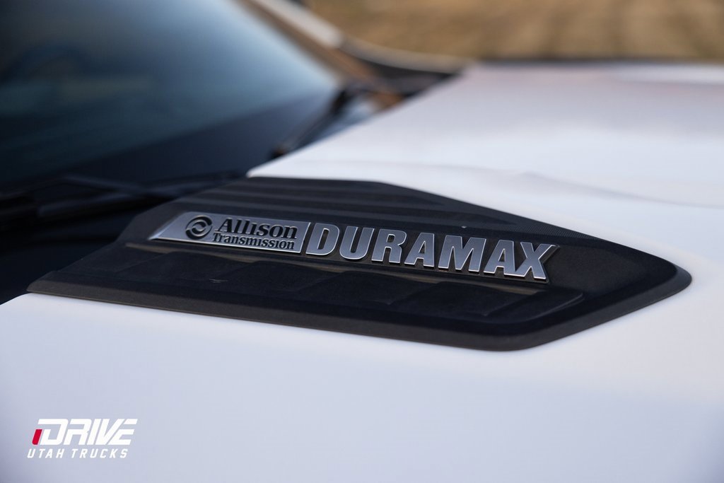 Used 2023 Chevrolet Silverado 2500 LT image 8