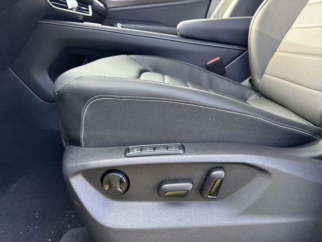 New 2026 Volkswagen Atlas SEL image 13