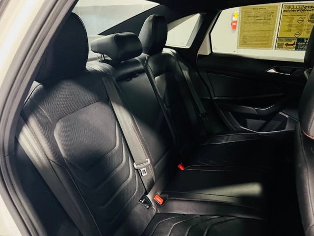 Used 2021 Volkswagen Jetta GLI Autobahn FWD image 31