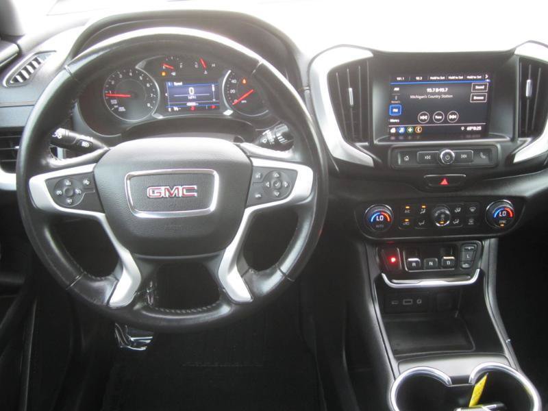 Used 2021 GMC Terrain SLE w/ Driver Convenience Package FWD image 9
