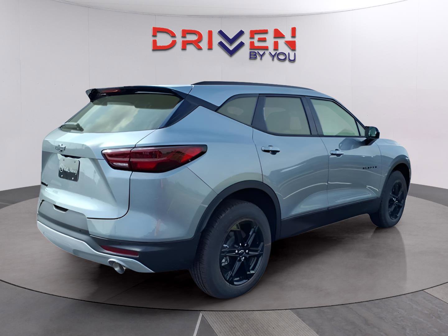 New 2025 Chevrolet Blazer LT w/ Midnight/Sport Edition image 5