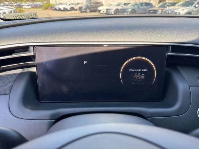 Certified 2023 Hyundai Tucson Limited AWD/4WD image 9