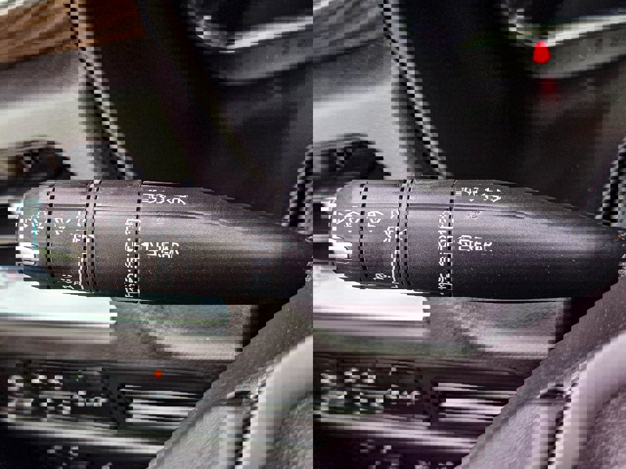 Used 2022 Chevrolet Tahoe LT w/ Luxury Package image 25