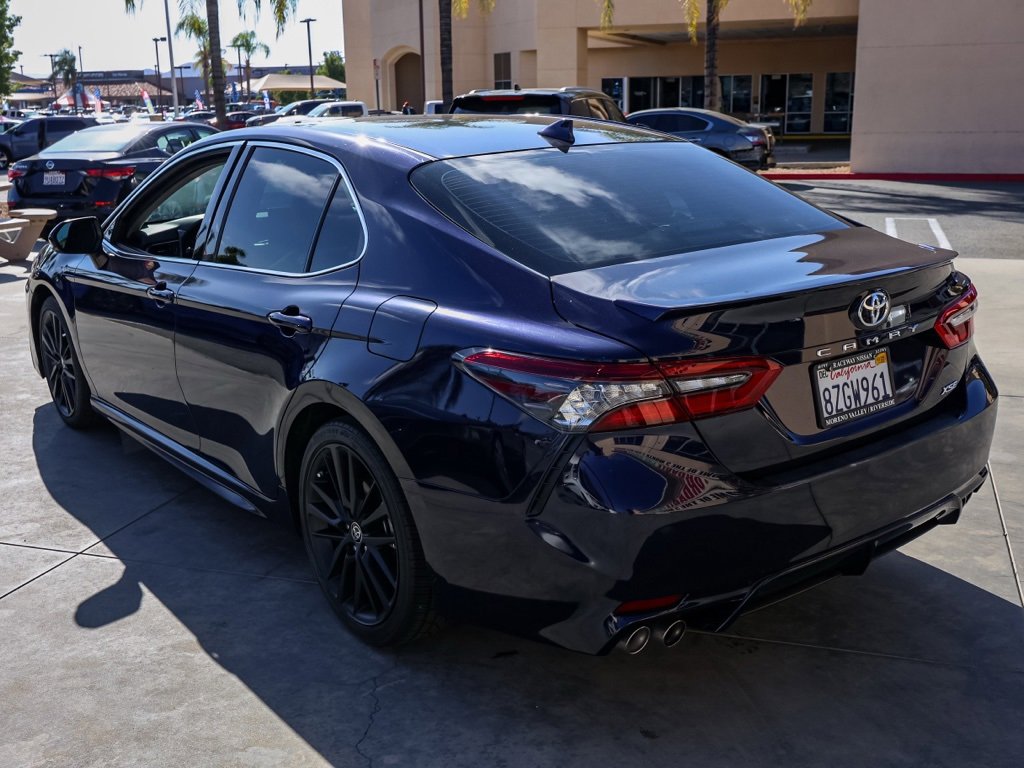 Used 2022 Toyota Camry XSE image 6