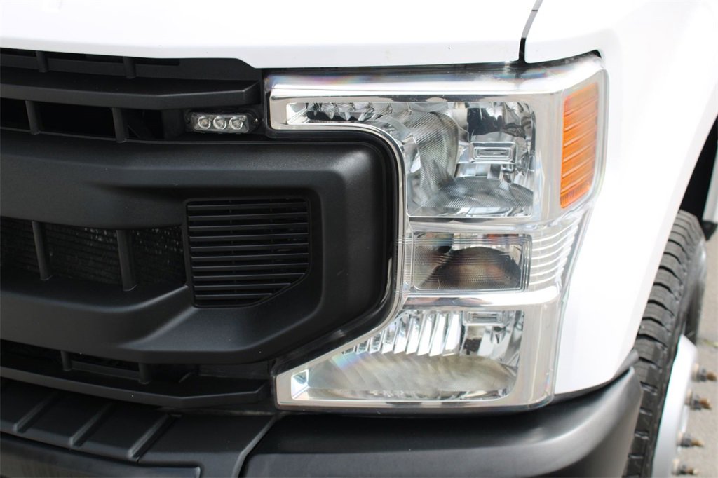 Used 2020 Ford F350 XL w/ Power Equipment Group image 5