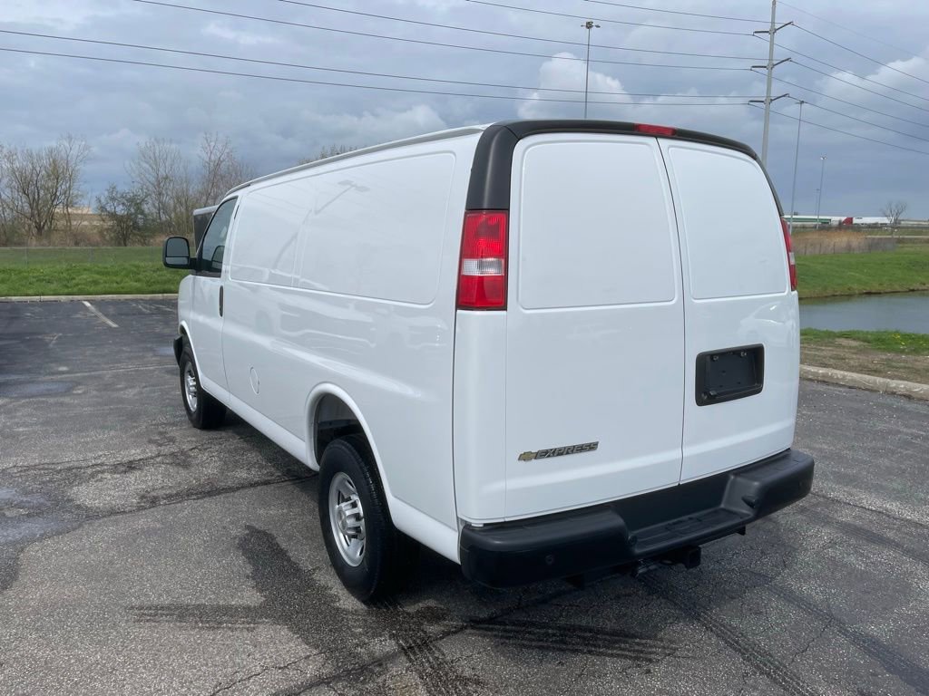 New 2025 Chevrolet Express 2500 w/ Driver Convenience Package RWD image 5
