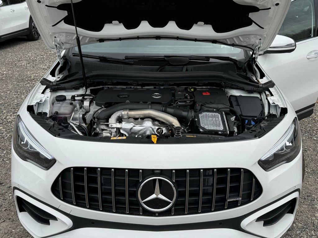 New 2026 Mercedes-Benz GLA 35 AMG 4MATIC image 21
