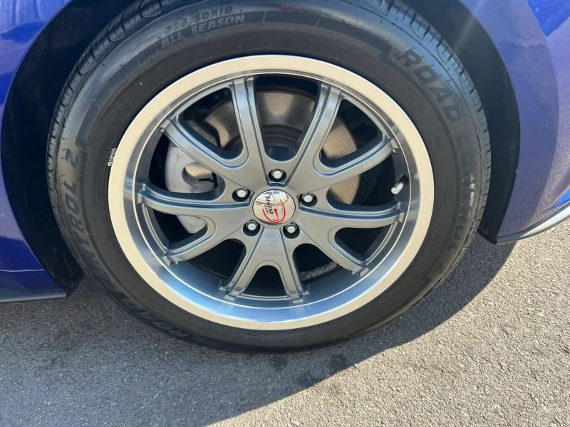 Used 2016 Ford Mustang Premium w/ Equipment Group 201A RWD image 5