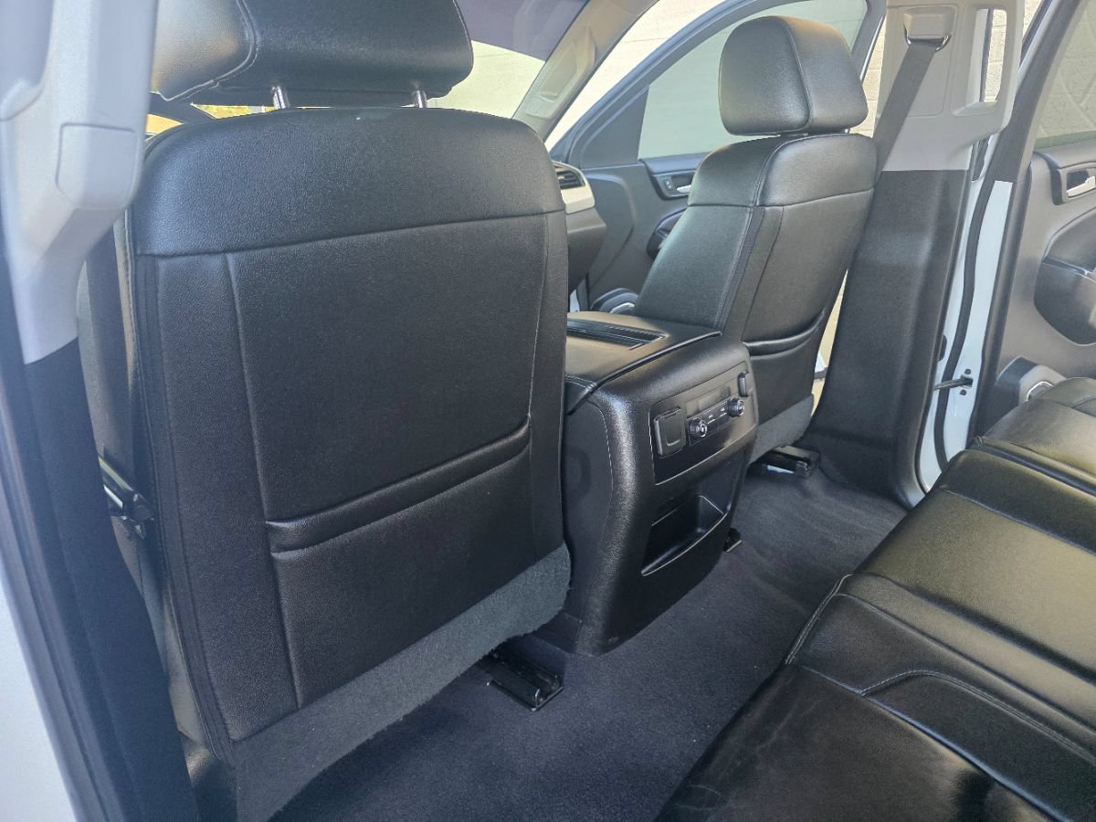 Used 2020 Chevrolet Suburban LT RWD image 18