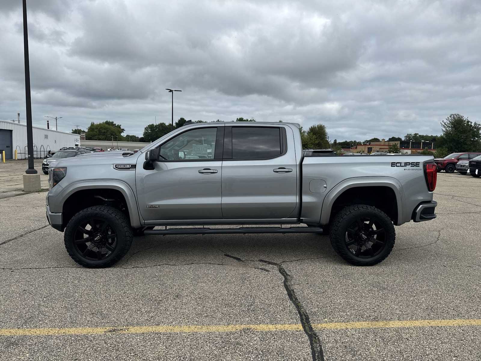 New 2025 GMC Sierra 1500 Elevation w/ Elevation Premium Package AWD/4WD image 5