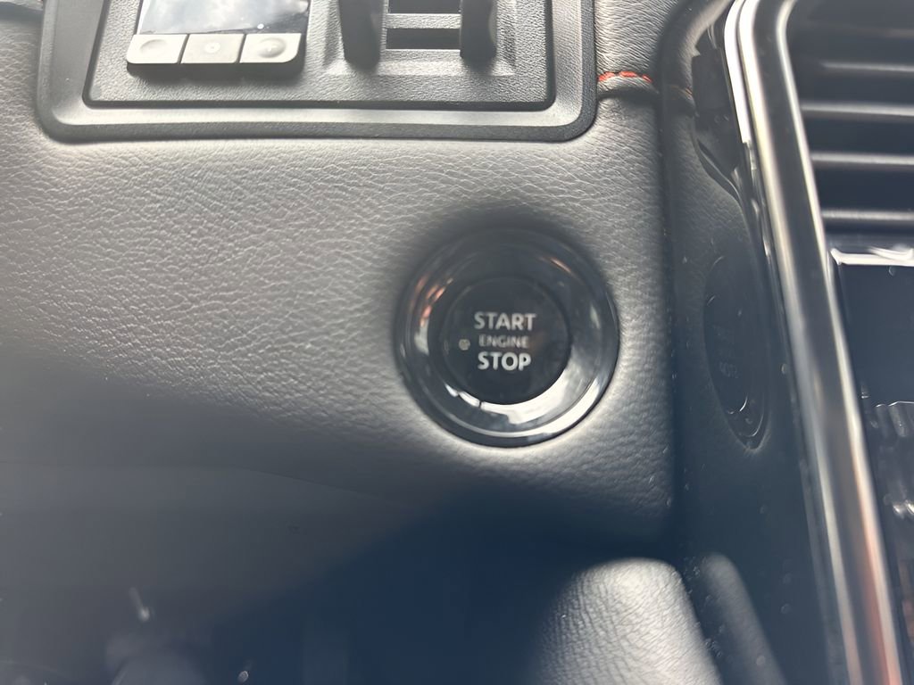 Used 2025 Nissan Armada PRO-4X image 24