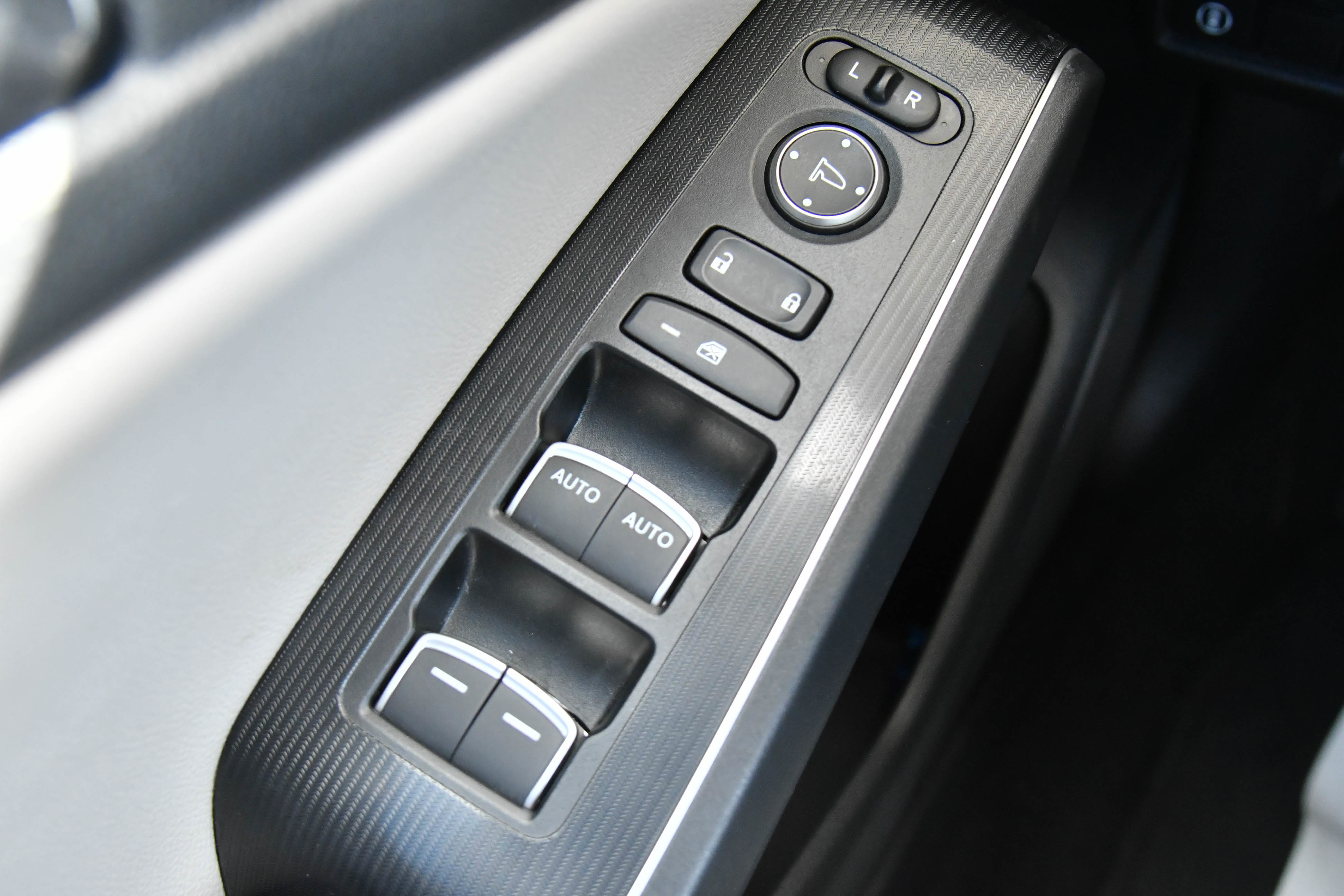 Used 2024 Honda Civic Touring image 37