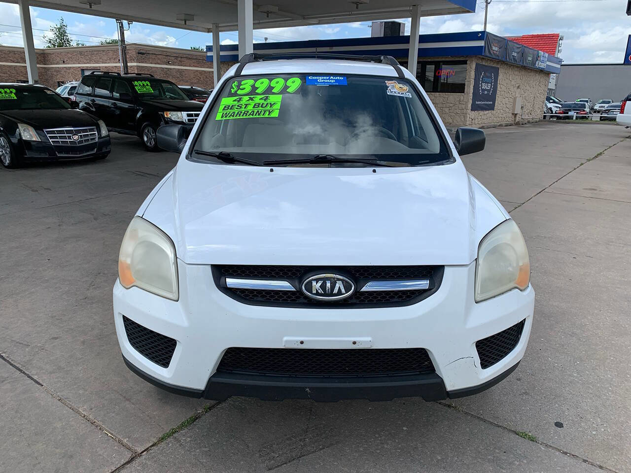 Used 2010 Kia Sportage LX AWD/4WD image 2