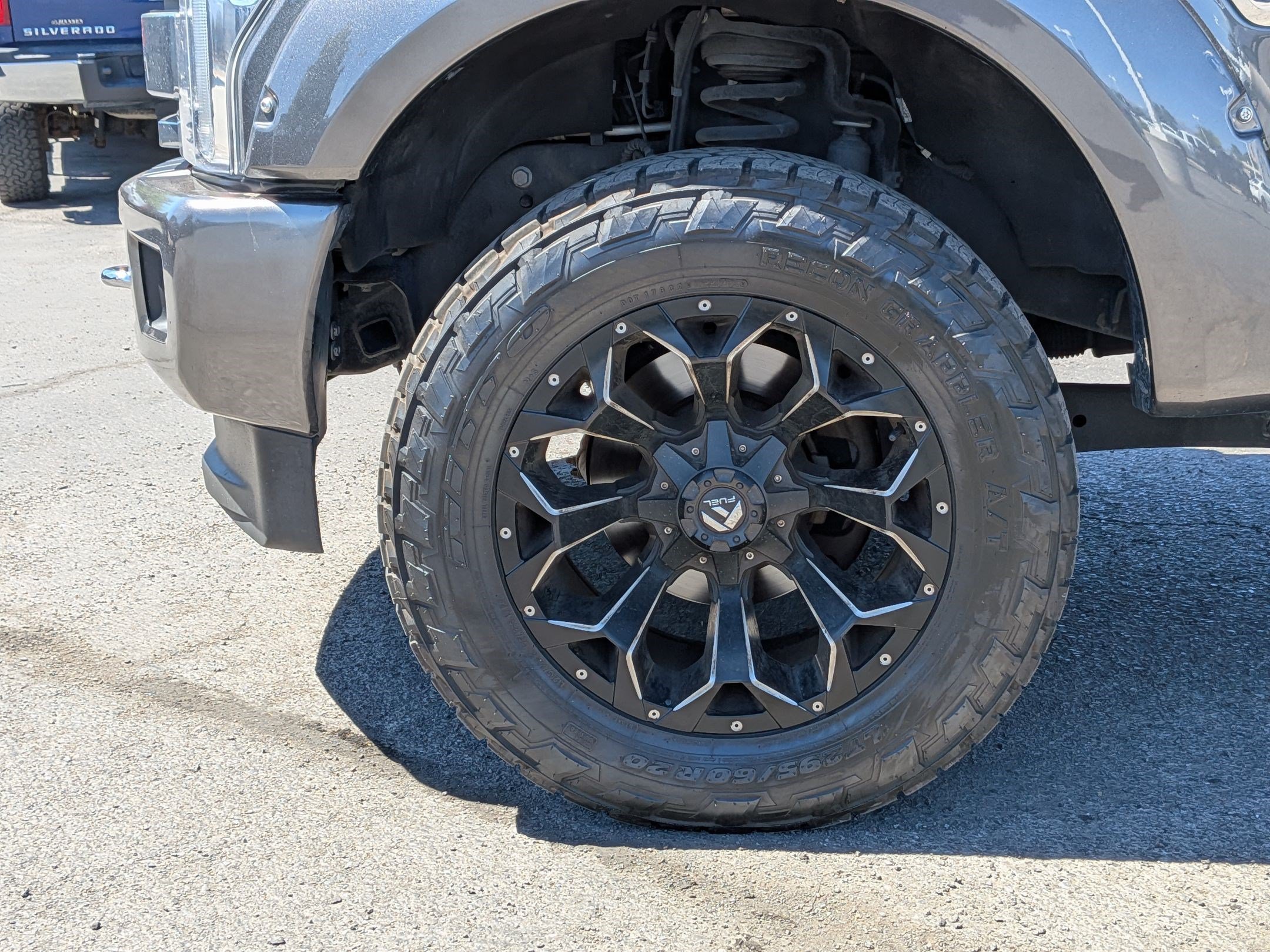 Used 2018 Ford F350 Platinum w/ Platinum Ultimate Package AWD/4WD image 13