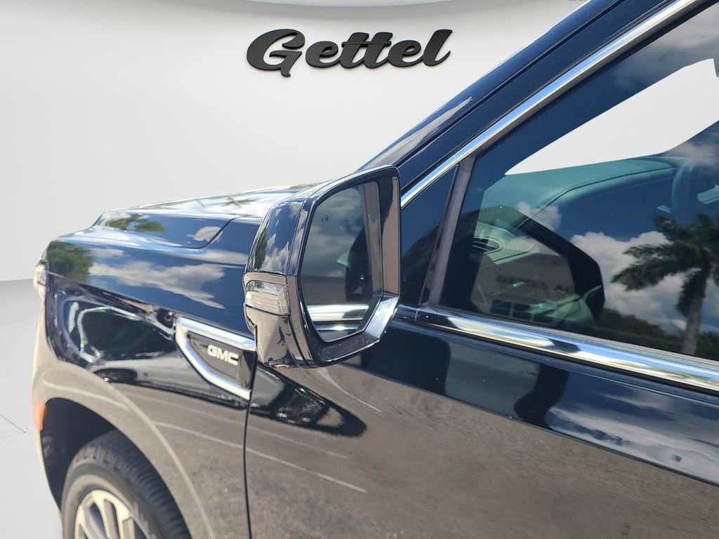 Used 2021 GMC Yukon Denali w/ Denali Premium Package RWD image 27