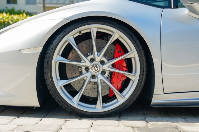 Used 2015 Lamborghini Huracan LP 610-4 AWD/4WD image 14