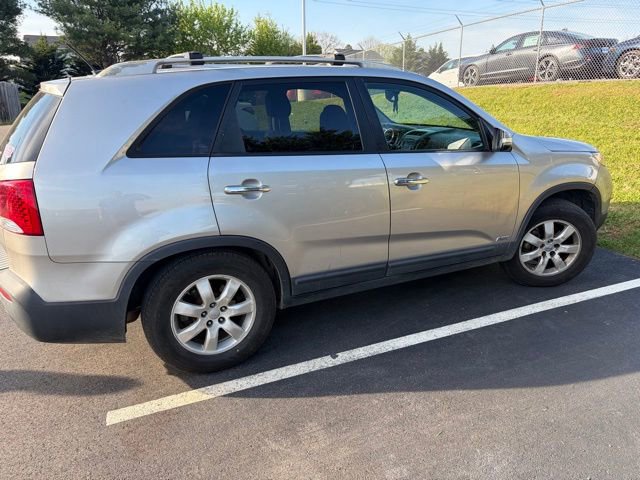 Used 2012 Kia Sorento LX w/ Convenience Pkg AWD/4WD image 4