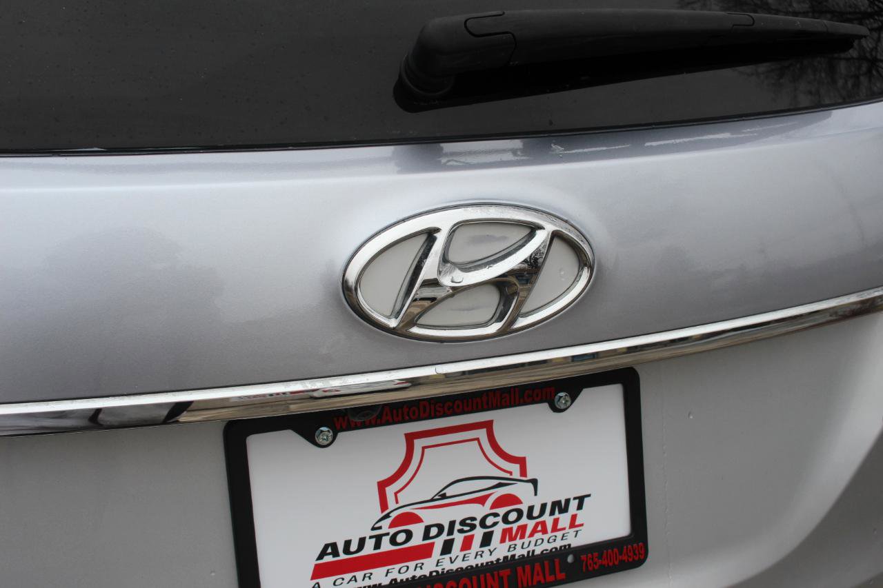 Used 2017 Hyundai Santa Fe SE w/ SE Premium Package 02 FWD image 46
