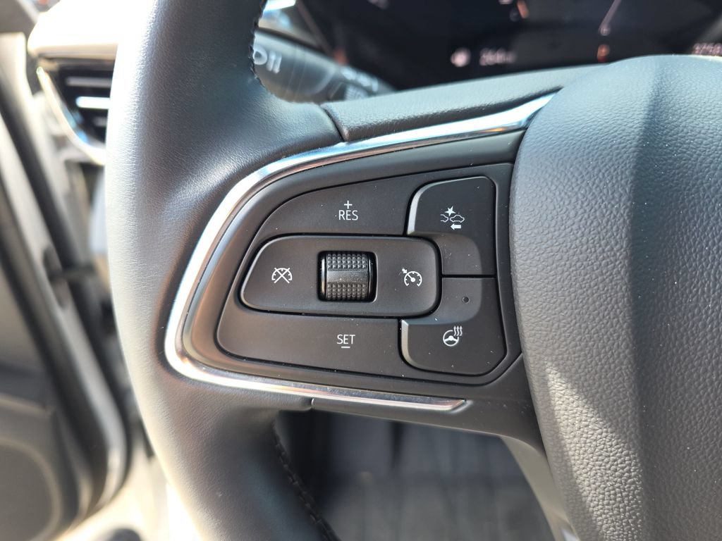 Certified 2024 Buick Envista Avenir FWD image 19