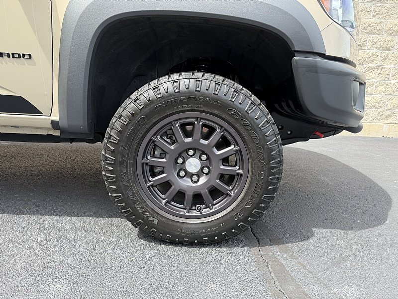 Used 2022 Chevrolet Colorado ZR2 w/ Colorado ZR2 Bison Edition AWD/4WD image 7